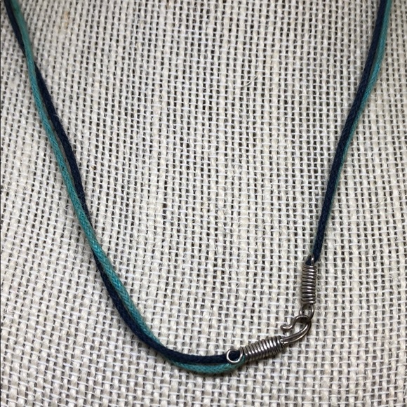 Fussed cristal Blue Necklace 🌞 - Picture 6 of 6